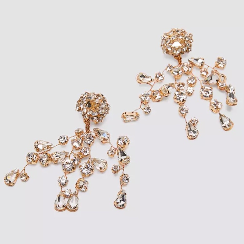 Elegant Crystal Beaded Drop Earrings!